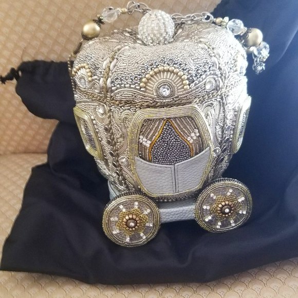 Before Midnight Carriage Purse by Mary Frances [Firm Price] - Picture 1 of 8
